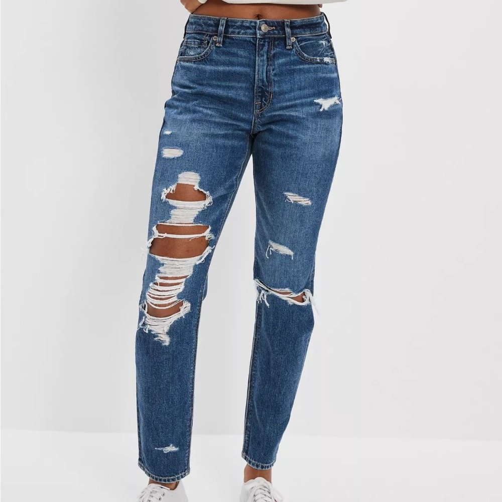 American Eagle Strigid Ripped Mom Jean Women's 6 Tall - Picture 1 of 11